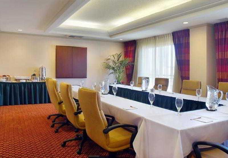 Visalia Marriott At The Convention Center Hotel Facilities photo